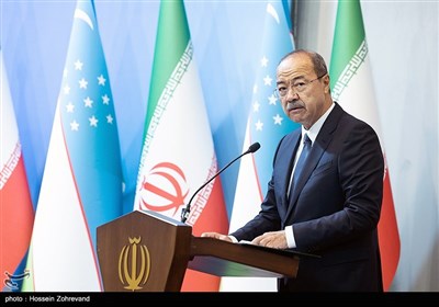 سخنرانی عبدالله عارفوف نخست وزیر ازبکستان در همایش تجاری ایران و ازبکستان