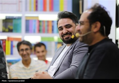 دورهمی و قصه‌گویی با حضور &quot;احسان عبدی‌پور&quot; در اردبیل