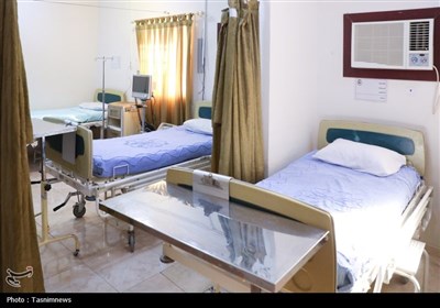 بازدید سرپرست حجاج ایرانی از مرکز پزشکی هلال احمر در مدینه