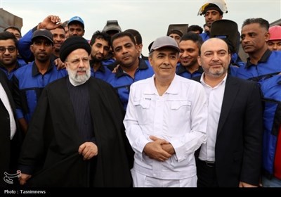 شهید جمهور در جمع کارگران