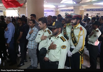 تشییع پیکر مطهر شهید مدافع امنیت در بوشهر