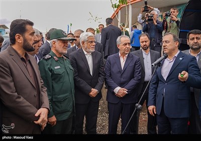 حضور محمدرضا عارف، معاون اول رئیس جمهور در کارگاه عمرانی طرح انتقال آب ارس به تبریز در شهرستان مرند
