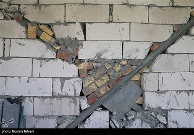 پایش میدانی ساختمان های ناایمن شهر تهران