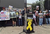 משפחות החטופים זועקות בכיכר: &quot;נתניהו מפקיר את יקירינו, טראמפ מציל חיים&quot;