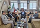 پیگیر تأمین زمین با توجه به نیاز اردبیل به شهرک صنعتی هستیم