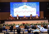 برای پیشرفت نباید شیفته فرهنگ غرب شد