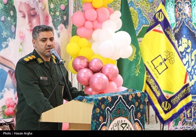 جشن تکلیف 500 دانش آموز دختر در حسینیه اعظم زنجان