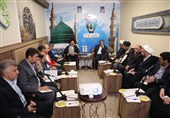 پیگیری مشکل زائران برای زیارت روضه رضوان