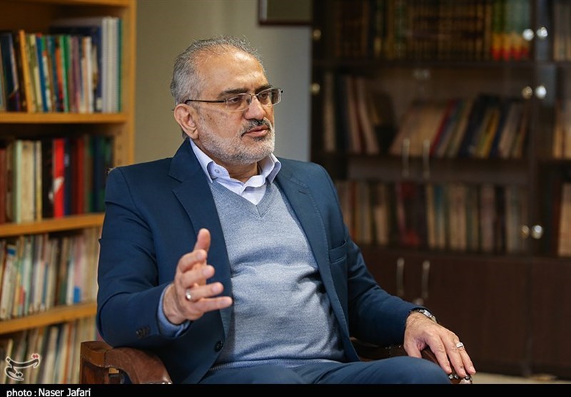 خادم جمهور , سید محمد حسینی , سید ابراهیم رئیسی , 