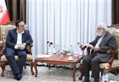نصب پنل‌های خورشیدی برای خانوار تحت پوشش کمیته امداد