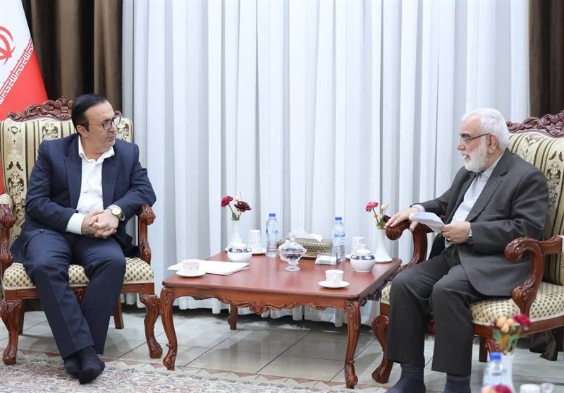 نصب پنل‌های خورشیدی برای خانوار تحت پوشش کمیته امداد