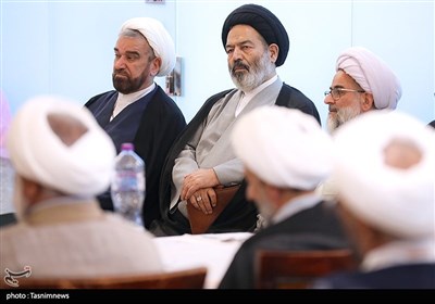 گردهمایی خادمان فرهنگی مدینه
