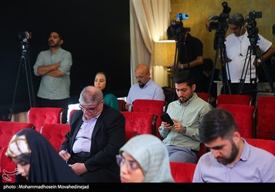 نشست خبری مجمع گفتگوی تهران