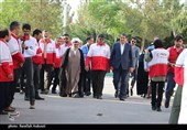بازدید استاندار کرمان از تجهیزات هلال احمر