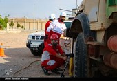 بازدید استاندار کرمان از تجهیزات هلال احمر