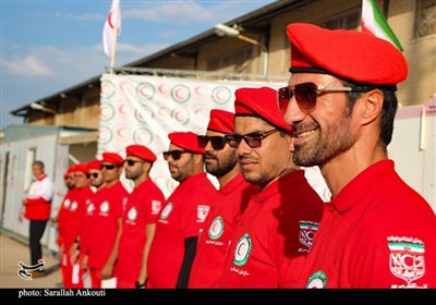 بازدید استاندار کرمان از تجهیزات هلال احمر