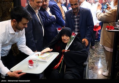 مراسم بدرقه کاروان حج تمتع جانبازان