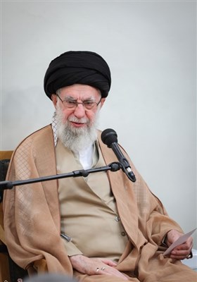 دیدار دست‌اندرکاران کنگره شهدای امدادگر با رهبر معظم انقلاب