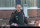 خون شهدا پشتوانه استقامت ملت ایران در برابر دشمنان است