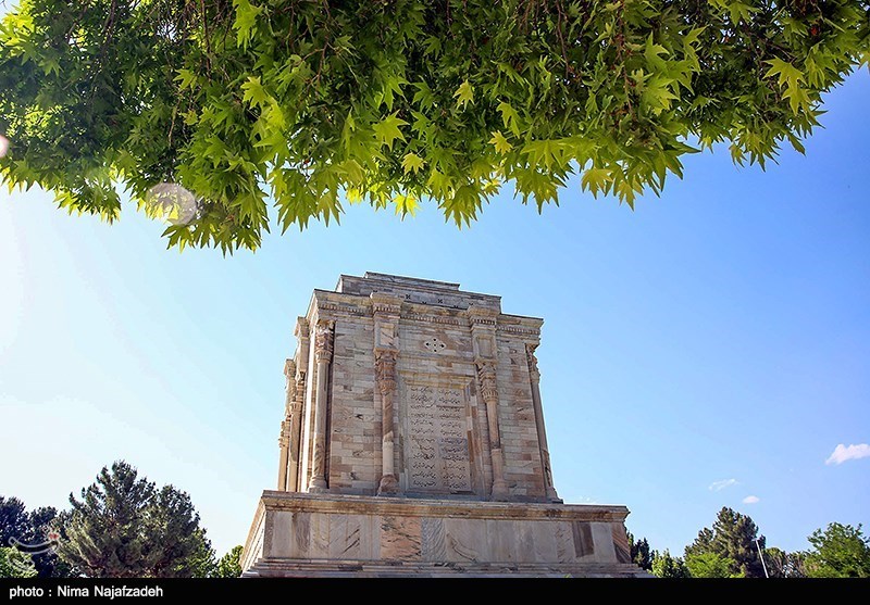 زبان فارسی , کتاب , فردوسی , 