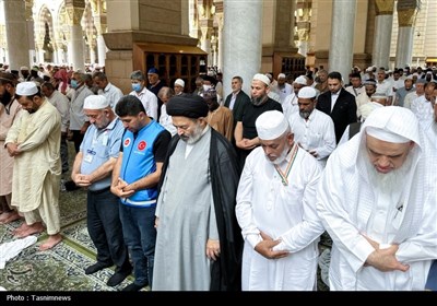 نماز جماعت در مسجد النبی