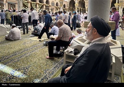 نماز جماعت در مسجد النبی