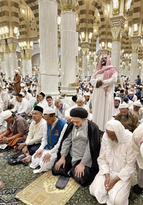 نماز جماعت در مسجد النبی