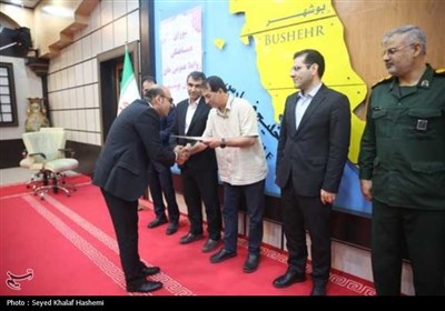 تجلیل از روابط عمومی برتر دستگاه‌های اجرایی و فرمانداری‌های استان بوشهر