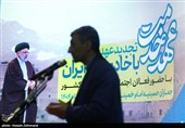 تجدید عهد با خادم حرم ایران در حسینیه جماران