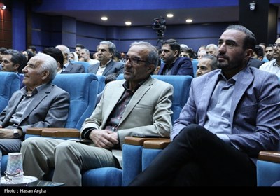 آیین تجلیل از قهرمانان ورزشی