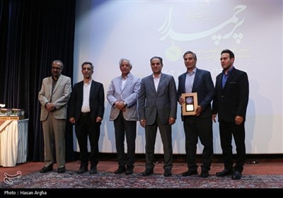 آیین تجلیل از قهرمانان ورزشی