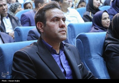 آیین تجلیل از قهرمانان ورزشی
