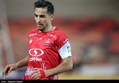 فرشاد احمدزاده سپاهان را محکوم کرد
