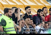 دیدار تیم‌های فوتبال پرسپولیس و هوادار