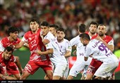 دیدار تیم‌های فوتبال پرسپولیس و هوادار