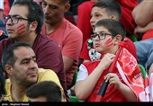 دیدار تیم‌های فوتبال پرسپولیس و هوادار