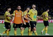 Navidkia, Nekounam Shortlisted to Lead Sepahan