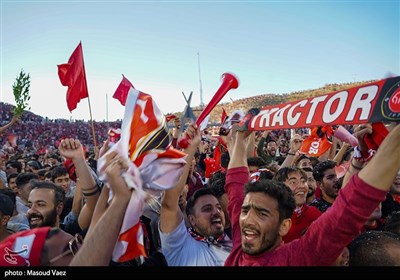 جشن قهرمانی تیم فوتبال تراکتور - تبریز
