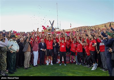جشن قهرمانی تیم فوتبال تراکتور - تبریز