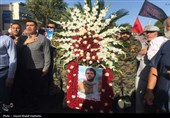 تشییع پیکر مطهر شهید دوران دفاع مقدس در بوشهر+ عکس