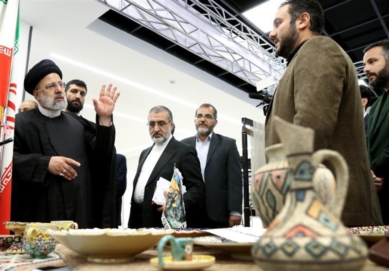 خادم جمهور , 