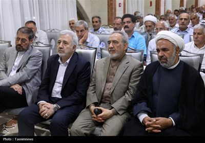 مراسم دعای کمیل زائران ایرانی در مدینه منوره