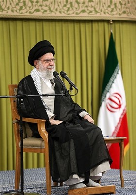 دیدار جمعی از معلمان با رهبر معظم انقلاب