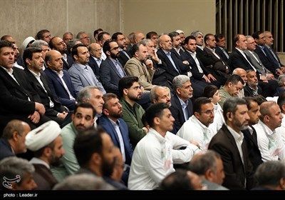 دیدار جمعی از معلمان با رهبر معظم انقلاب