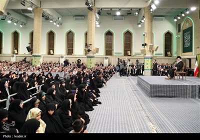 دیدار جمعی از معلمان با رهبر معظم انقلاب