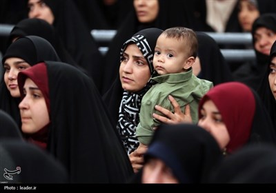 دیدار جمعی از معلمان با رهبر معظم انقلاب
