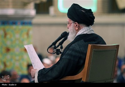 دیدار جمعی از معلمان با رهبر معظم انقلاب
