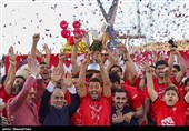 Празднование чемпионата футбольной команды &#171;Трактор&#187; в иранской Про-Лиге 2024-2025