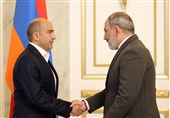 کلید استیضاح پاشینیان در دست یاران سابق