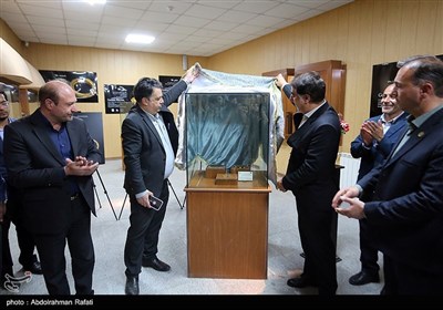 رونمایی از اشیاء تاریخی در موزه هگمتانه - همدان